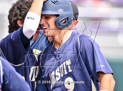 Thumbnail 2 in Atascocita vs. Dallas Jesuit (UIL 6A Regional Final) photogallery.
