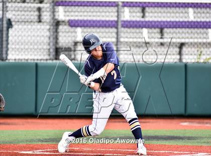 Thumbnail 1 in Atascocita vs. Dallas Jesuit (UIL 6A Regional Final) photogallery.