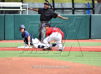 Thumbnail 1 in Atascocita vs. Dallas Jesuit (UIL 6A Regional Final) photogallery.