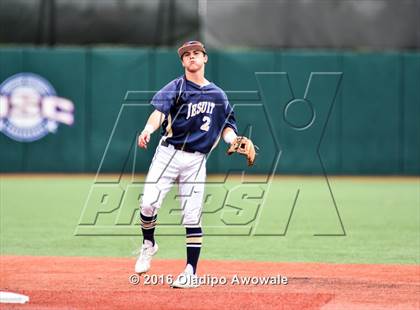 Thumbnail 2 in Atascocita vs. Dallas Jesuit (UIL 6A Regional Final) photogallery.