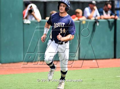 Thumbnail 3 in Atascocita vs. Dallas Jesuit (UIL 6A Regional Final) photogallery.
