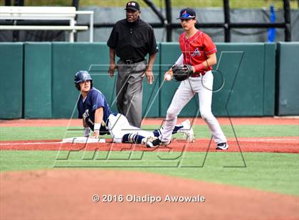 Thumbnail 3 in Atascocita vs. Dallas Jesuit (UIL 6A Regional Final) photogallery.
