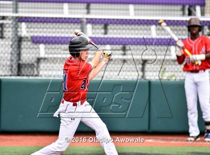 Thumbnail 2 in Atascocita vs. Dallas Jesuit (UIL 6A Regional Final) photogallery.