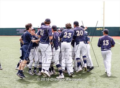 Thumbnail 1 in Atascocita vs. Dallas Jesuit (UIL 6A Regional Final) photogallery.
