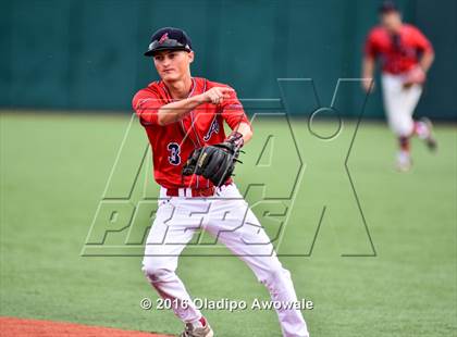 Thumbnail 3 in Atascocita vs. Dallas Jesuit (UIL 6A Regional Final) photogallery.