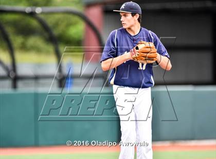 Thumbnail 1 in Atascocita vs. Dallas Jesuit (UIL 6A Regional Final) photogallery.