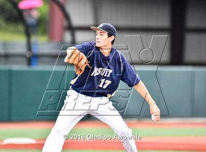 Thumbnail 3 in Atascocita vs. Dallas Jesuit (UIL 6A Regional Final) photogallery.
