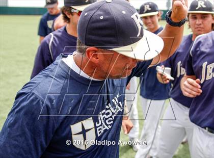 Thumbnail 2 in Atascocita vs. Dallas Jesuit (UIL 6A Regional Final) photogallery.