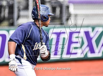 Thumbnail 1 in Atascocita vs. Dallas Jesuit (UIL 6A Regional Final) photogallery.