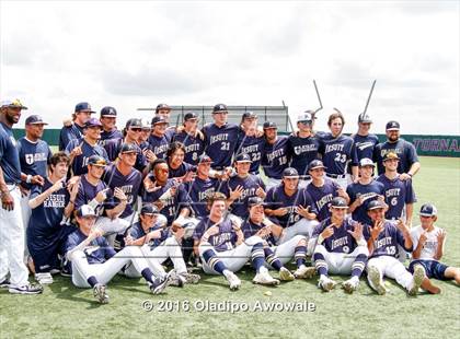 Thumbnail 1 in Atascocita vs. Dallas Jesuit (UIL 6A Regional Final) photogallery.