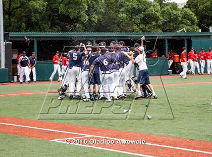 Thumbnail 1 in Atascocita vs. Dallas Jesuit (UIL 6A Regional Final) photogallery.