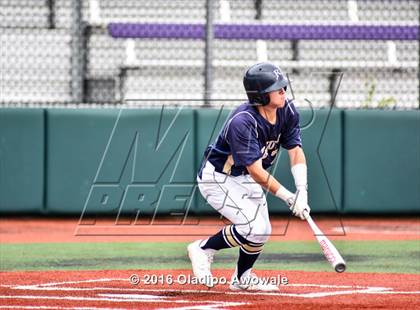 Thumbnail 2 in Atascocita vs. Dallas Jesuit (UIL 6A Regional Final) photogallery.