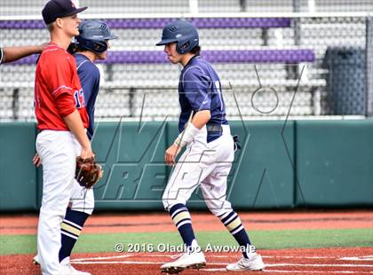 Thumbnail 2 in Atascocita vs. Dallas Jesuit (UIL 6A Regional Final) photogallery.