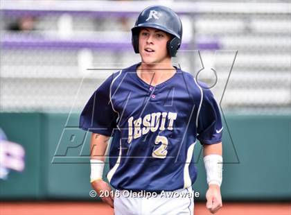Thumbnail 3 in Atascocita vs. Dallas Jesuit (UIL 6A Regional Final) photogallery.