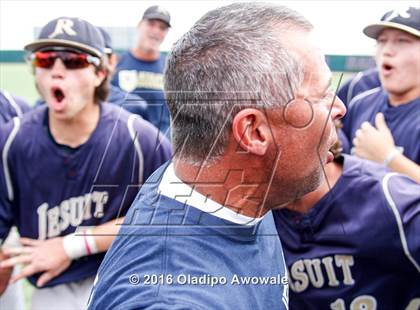 Thumbnail 2 in Atascocita vs. Dallas Jesuit (UIL 6A Regional Final) photogallery.