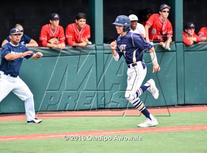 Thumbnail 3 in Atascocita vs. Dallas Jesuit (UIL 6A Regional Final) photogallery.