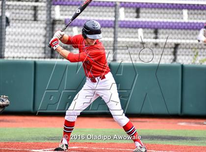 Thumbnail 1 in Atascocita vs. Dallas Jesuit (UIL 6A Regional Final) photogallery.