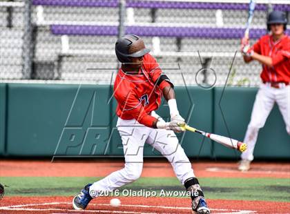Thumbnail 3 in Atascocita vs. Dallas Jesuit (UIL 6A Regional Final) photogallery.