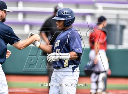 Thumbnail 3 in Atascocita vs. Dallas Jesuit (UIL 6A Regional Final) photogallery.