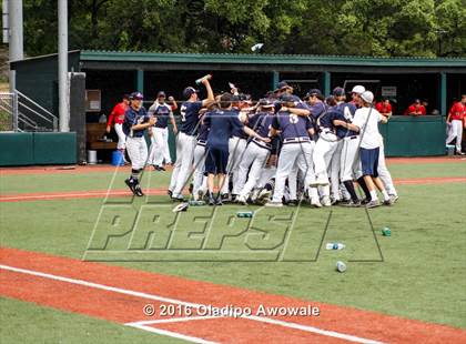 Thumbnail 2 in Atascocita vs. Dallas Jesuit (UIL 6A Regional Final) photogallery.