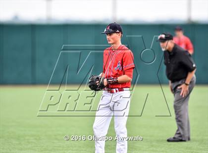 Thumbnail 2 in Atascocita vs. Dallas Jesuit (UIL 6A Regional Final) photogallery.