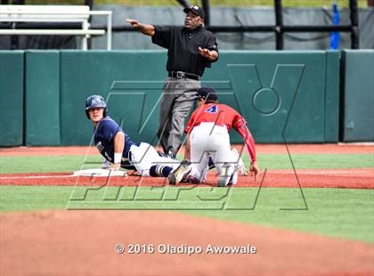Thumbnail 3 in Atascocita vs. Dallas Jesuit (UIL 6A Regional Final) photogallery.