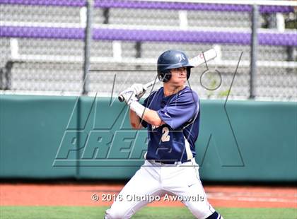 Thumbnail 2 in Atascocita vs. Dallas Jesuit (UIL 6A Regional Final) photogallery.