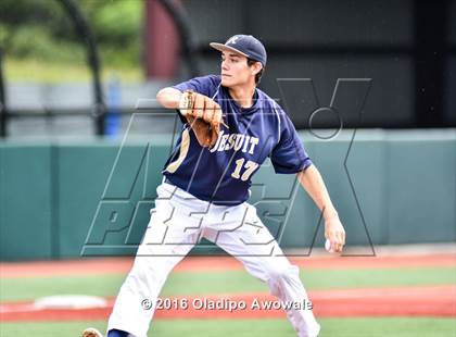 Thumbnail 1 in Atascocita vs. Dallas Jesuit (UIL 6A Regional Final) photogallery.