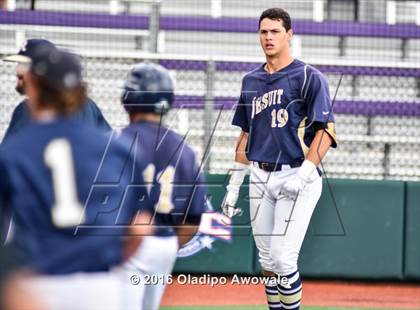 Thumbnail 3 in Atascocita vs. Dallas Jesuit (UIL 6A Regional Final) photogallery.