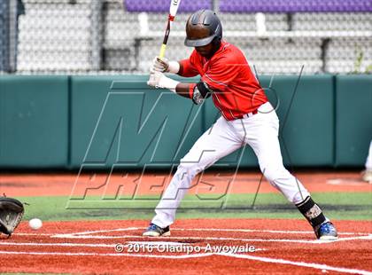 Thumbnail 3 in Atascocita vs. Dallas Jesuit (UIL 6A Regional Final) photogallery.