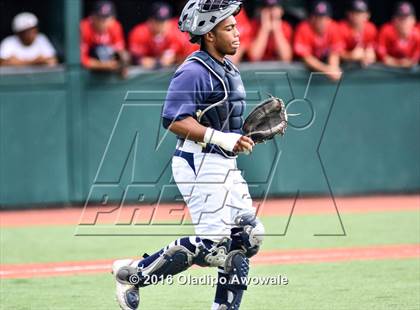 Thumbnail 3 in Atascocita vs. Dallas Jesuit (UIL 6A Regional Final) photogallery.