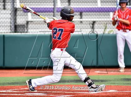 Thumbnail 1 in Atascocita vs. Dallas Jesuit (UIL 6A Regional Final) photogallery.