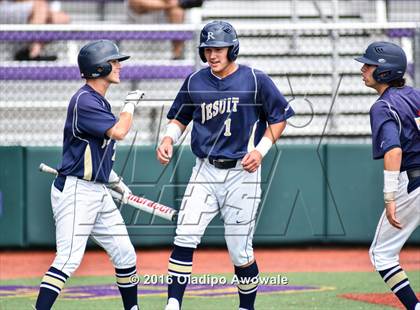 Thumbnail 2 in Atascocita vs. Dallas Jesuit (UIL 6A Regional Final) photogallery.