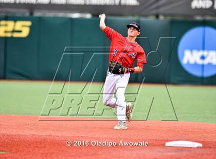 Thumbnail 2 in Atascocita vs. Dallas Jesuit (UIL 6A Regional Final) photogallery.
