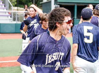 Thumbnail 3 in Atascocita vs. Dallas Jesuit (UIL 6A Regional Final) photogallery.