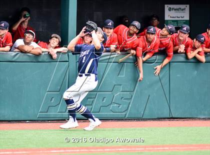 Thumbnail 2 in Atascocita vs. Dallas Jesuit (UIL 6A Regional Final) photogallery.