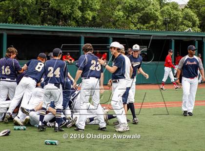 Thumbnail 1 in Atascocita vs. Dallas Jesuit (UIL 6A Regional Final) photogallery.