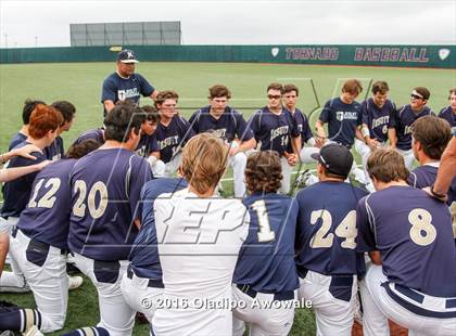 Thumbnail 1 in Atascocita vs. Dallas Jesuit (UIL 6A Regional Final) photogallery.