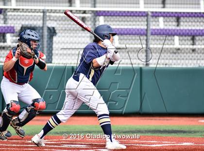 Thumbnail 3 in Atascocita vs. Dallas Jesuit (UIL 6A Regional Final) photogallery.