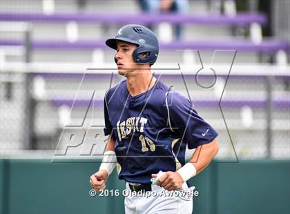 Thumbnail 1 in Atascocita vs. Dallas Jesuit (UIL 6A Regional Final) photogallery.