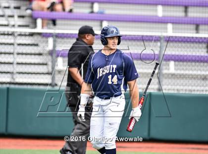 Thumbnail 2 in Atascocita vs. Dallas Jesuit (UIL 6A Regional Final) photogallery.