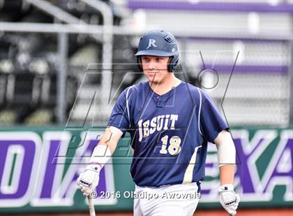Thumbnail 3 in Atascocita vs. Dallas Jesuit (UIL 6A Regional Final) photogallery.