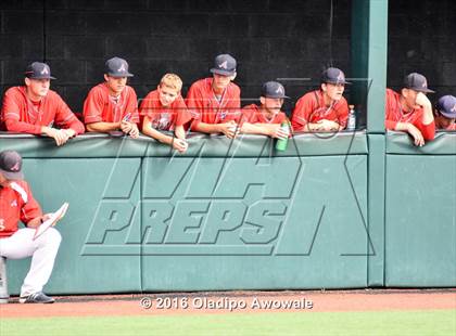 Thumbnail 2 in Atascocita vs. Dallas Jesuit (UIL 6A Regional Final) photogallery.