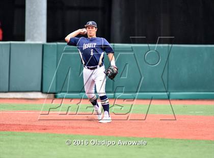 Thumbnail 3 in Atascocita vs. Dallas Jesuit (UIL 6A Regional Final) photogallery.