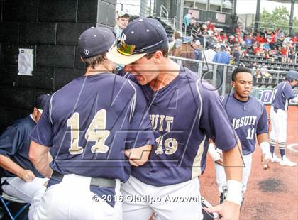 Thumbnail 3 in Atascocita vs. Dallas Jesuit (UIL 6A Regional Final) photogallery.