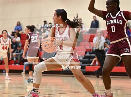 Thumbnail 2 in Notre Dame Academy vs. Palos Verdes (Battle at the Beach) photogallery.