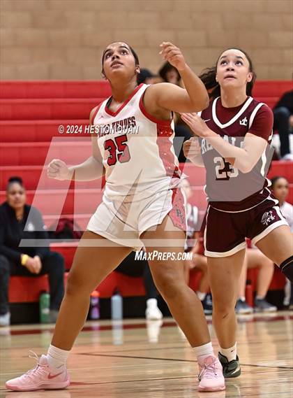 Thumbnail 2 in Notre Dame Academy vs. Palos Verdes (Battle at the Beach) photogallery.