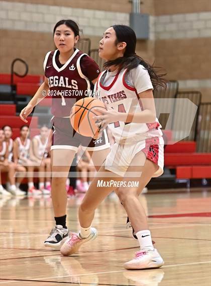 Thumbnail 3 in Notre Dame Academy vs. Palos Verdes (Battle at the Beach) photogallery.