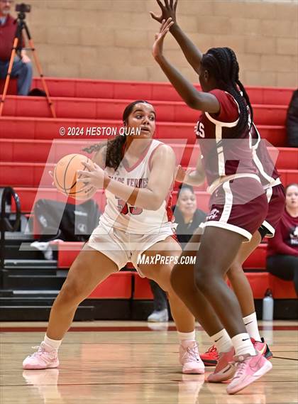 Thumbnail 3 in Notre Dame Academy vs. Palos Verdes (Battle at the Beach) photogallery.