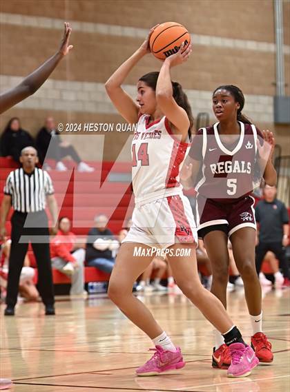 Thumbnail 3 in Notre Dame Academy vs. Palos Verdes (Battle at the Beach) photogallery.